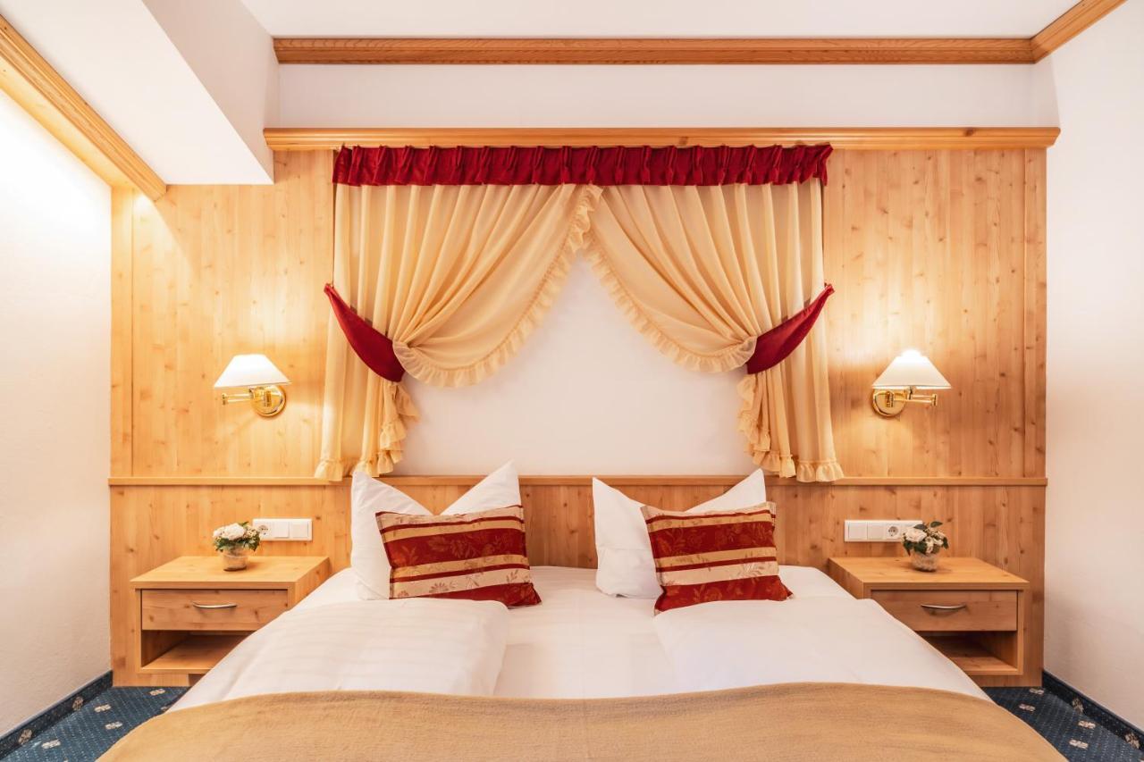 Hotel Erna Колле-Ізарко Екстер'єр фото